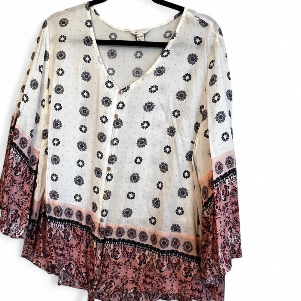 Lightweight Boho Blouse with Bell Sleeves and Tie Front Women's Plus Size 18/20